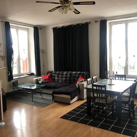 Appartement Spacieux Flize Екстериор снимка