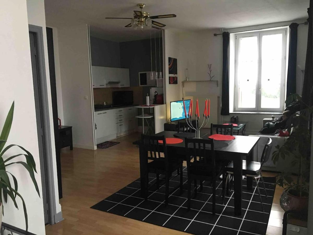 Appartement Spacieux Flize Екстериор снимка