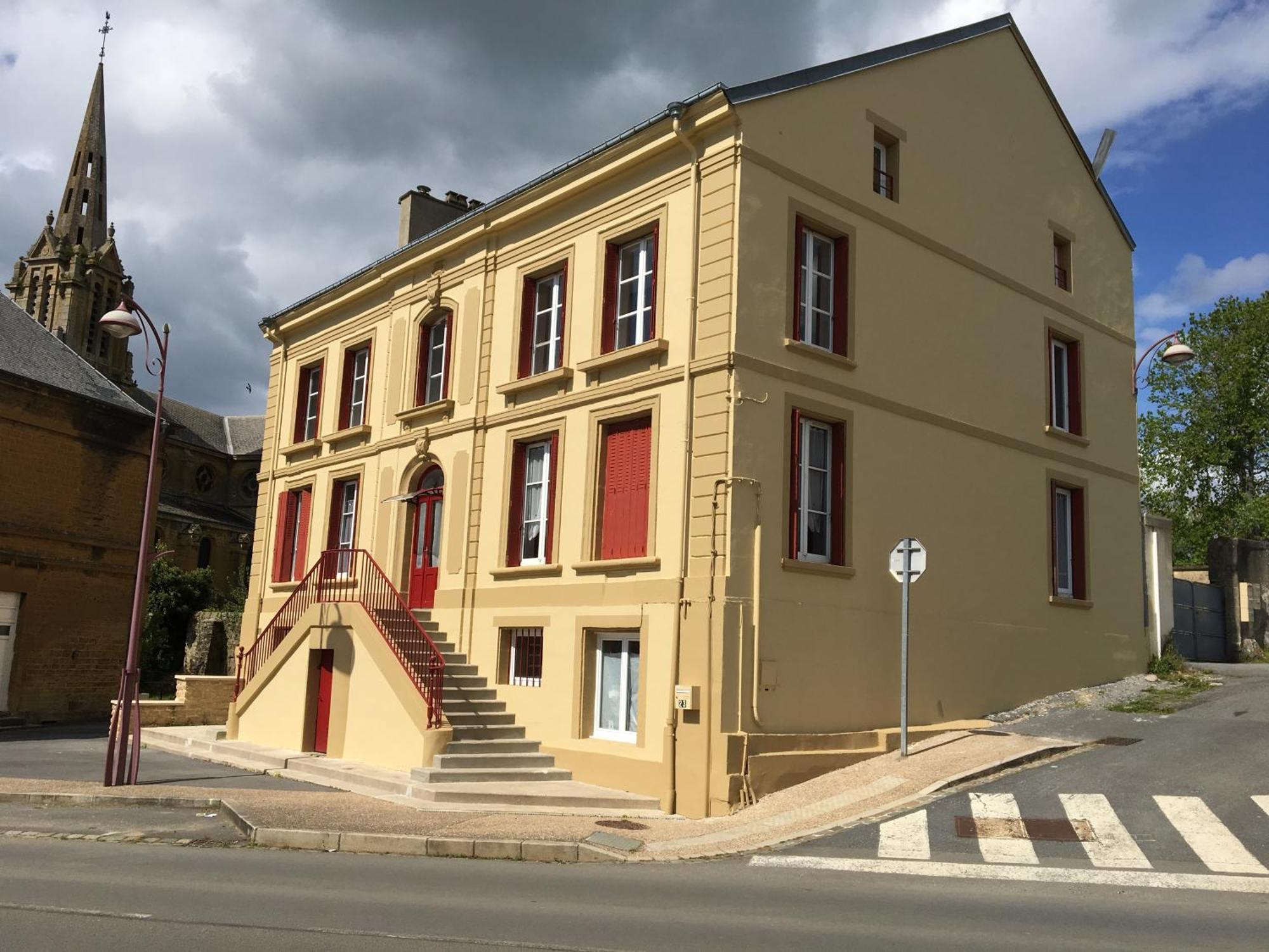 Appartement Spacieux Flize Екстериор снимка