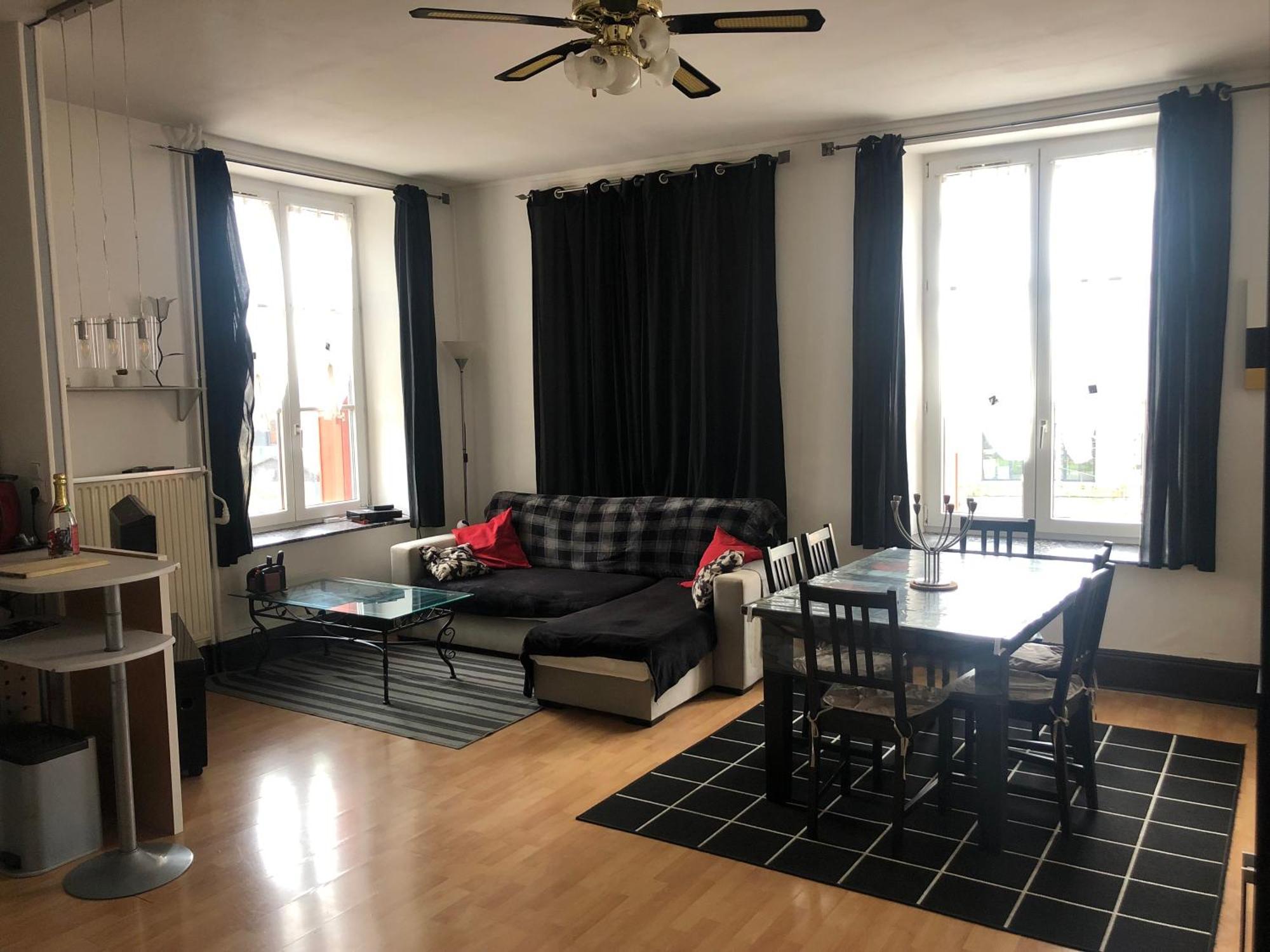 Appartement Spacieux Flize Екстериор снимка